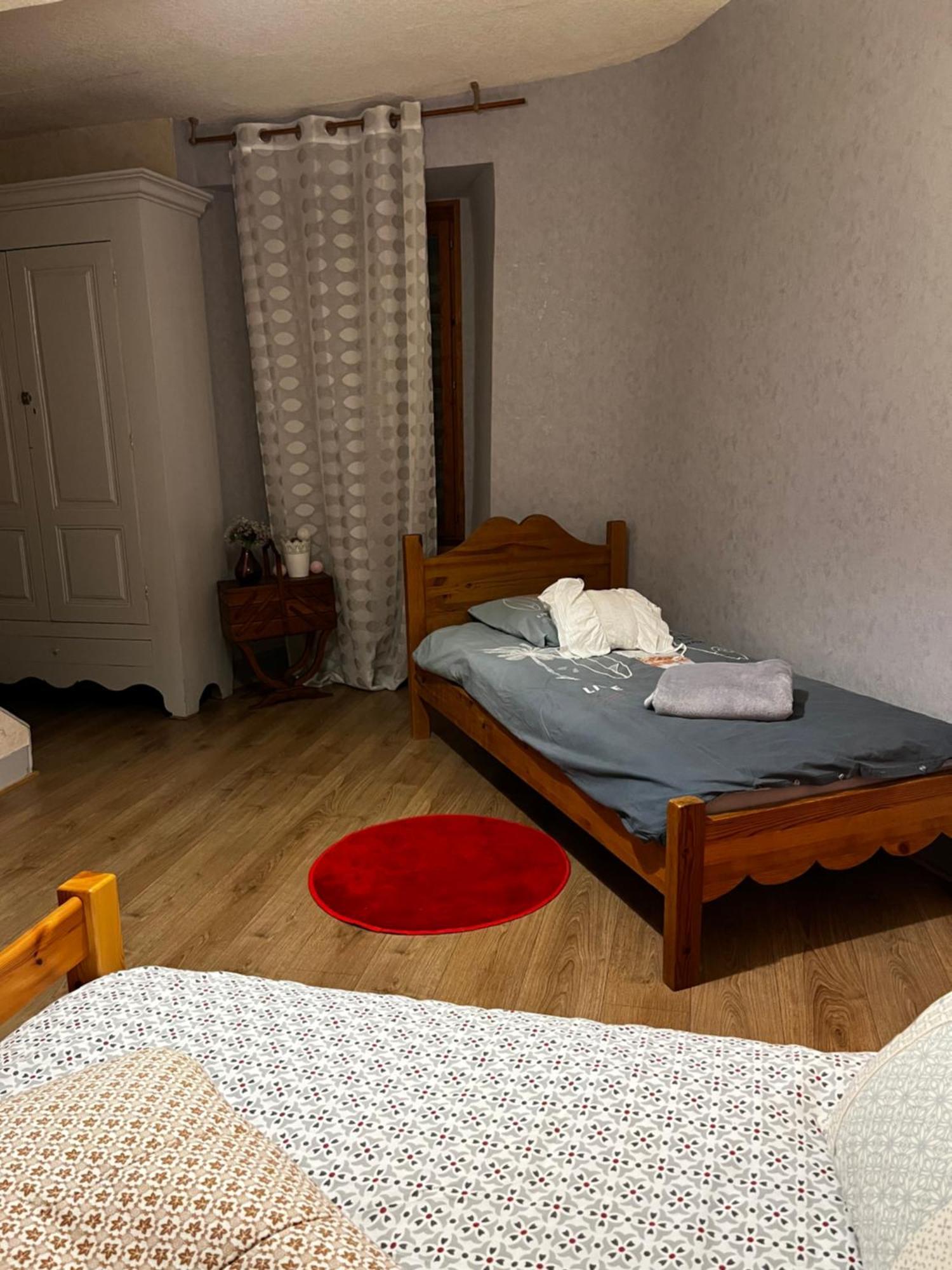Maison De Village Montauban-de-Luchon Esterno foto